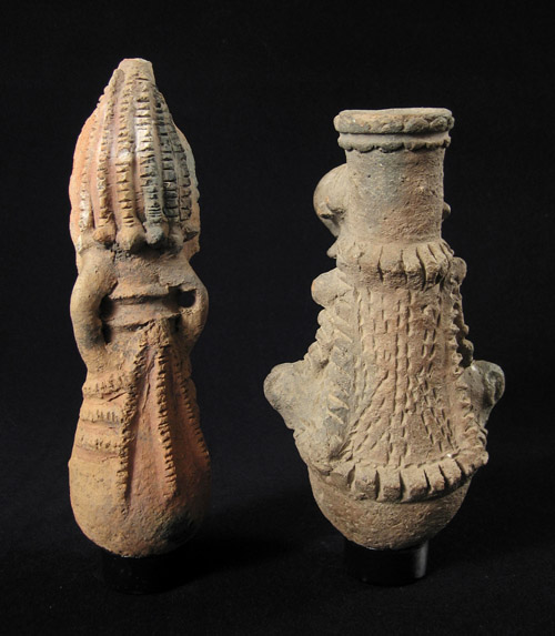 African Tribal Art - Terracotta healing figures, Cham, Nigeria, back
