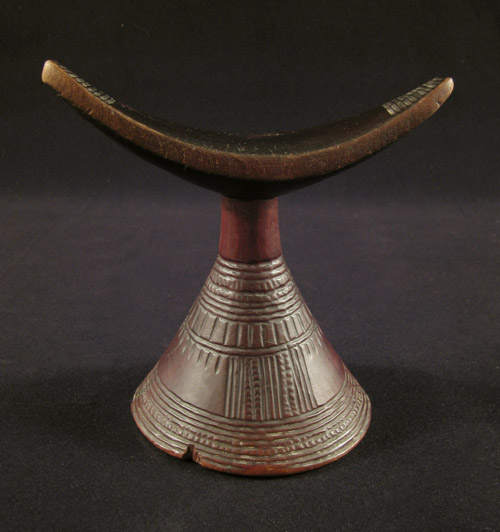 Tribal Art - Wood headrest, Ethiopia, back