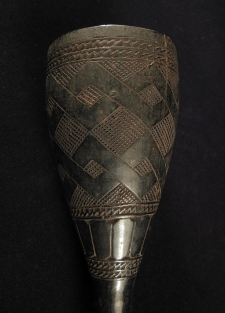 African Tribal Art - Wood klister, South Africa, detail