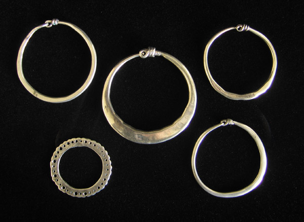 African Tribal Art - Silver loop earrings, North Africa, verso