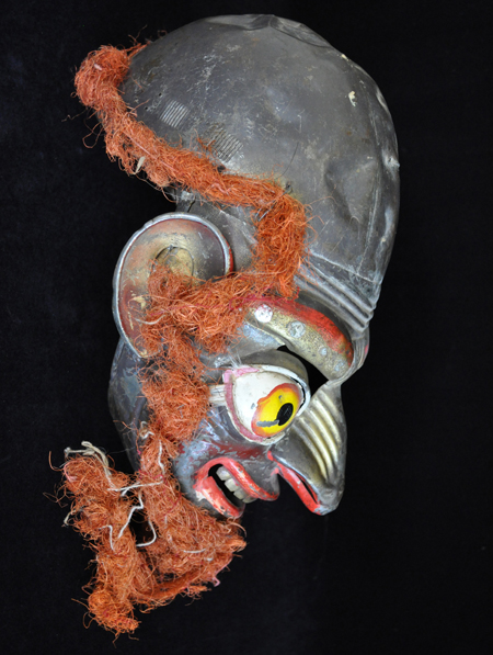 Bolivian mask left