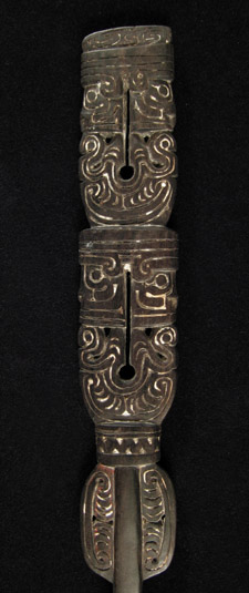 Oceanic Art - Lime spatula, Massim, Papua New Guinea, front detail
