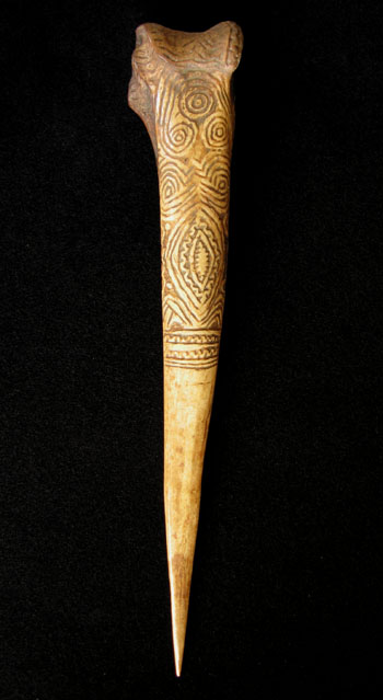 Oceanic Art - Cassowary bone dagger, Abelam, Papua New Guinea