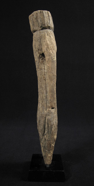African Tribal Art - Wood tchitcheri figure, Moba, Togo, right side