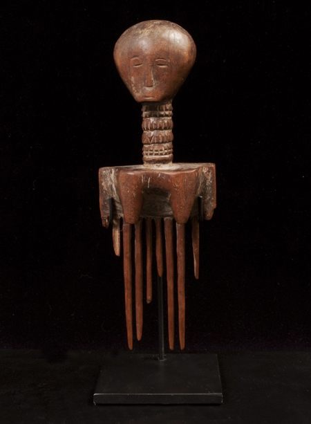 Comb, Ghana