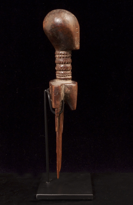 Comb, Ghana, left view