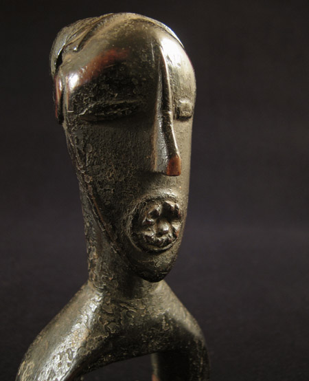 African Tribal Art - Heddle pulley, Guro, Ivory Coast, face