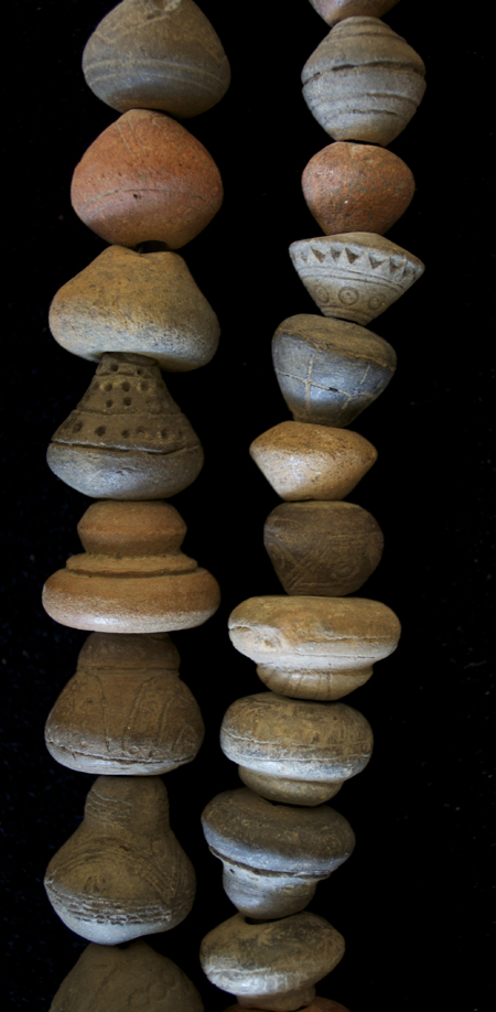 Spindle whorls detail