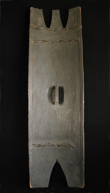 Asian Tribal Art - War shield, Northern Luzon, Philippines, back