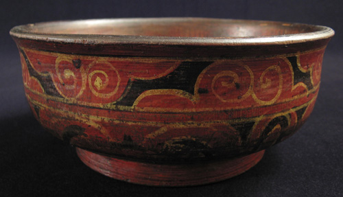 Asian Tribal Art - Wood bowl, Tibet, other side view