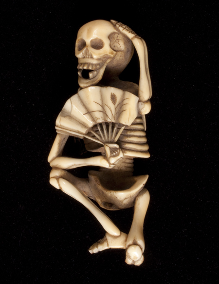 Skeleton okimono, Japan