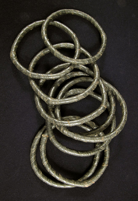 Asian Tribal Art - Ring toss game board, Japan, rings