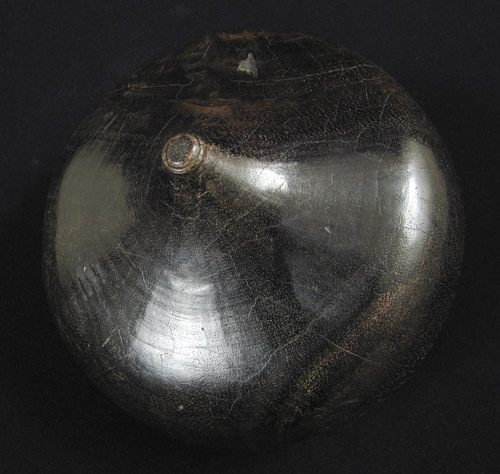 Indonesian Tribal Art - Wood throwing top, Borneo, Indonesia, top view