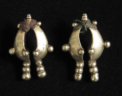 Indonesian Tribal Art - Silver Lelbutir earrings, Tanimbar, Moluccas, back view