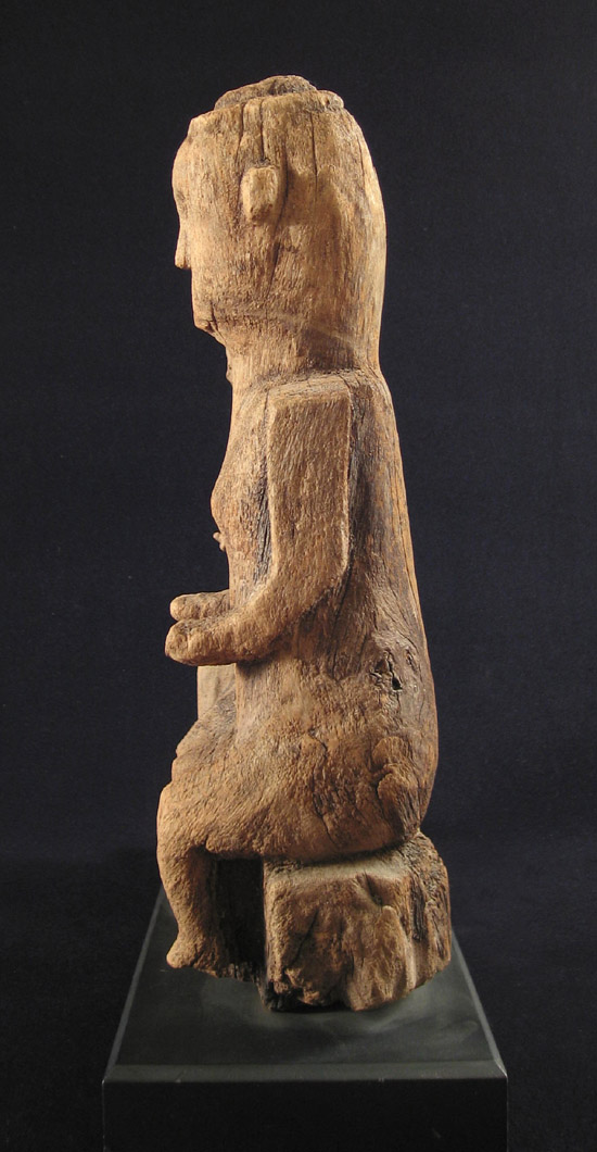 Indonesian Tribal Art - Shrine figures, Anadeo, Central Flores, female