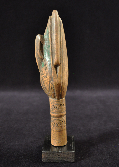 Paddle finial, Papua New Guinea, right